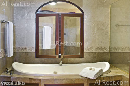 The Crane Resort & Residences 16